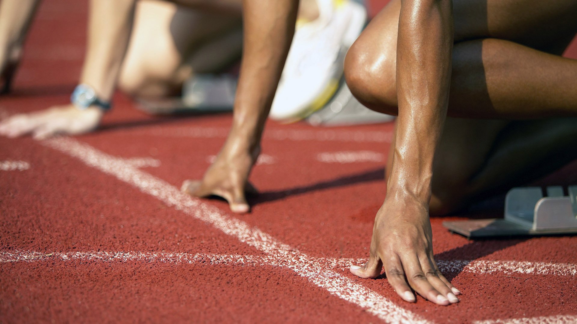 伤病守护:运动员的康复之路和背后故事,运动员受伤治疗视频